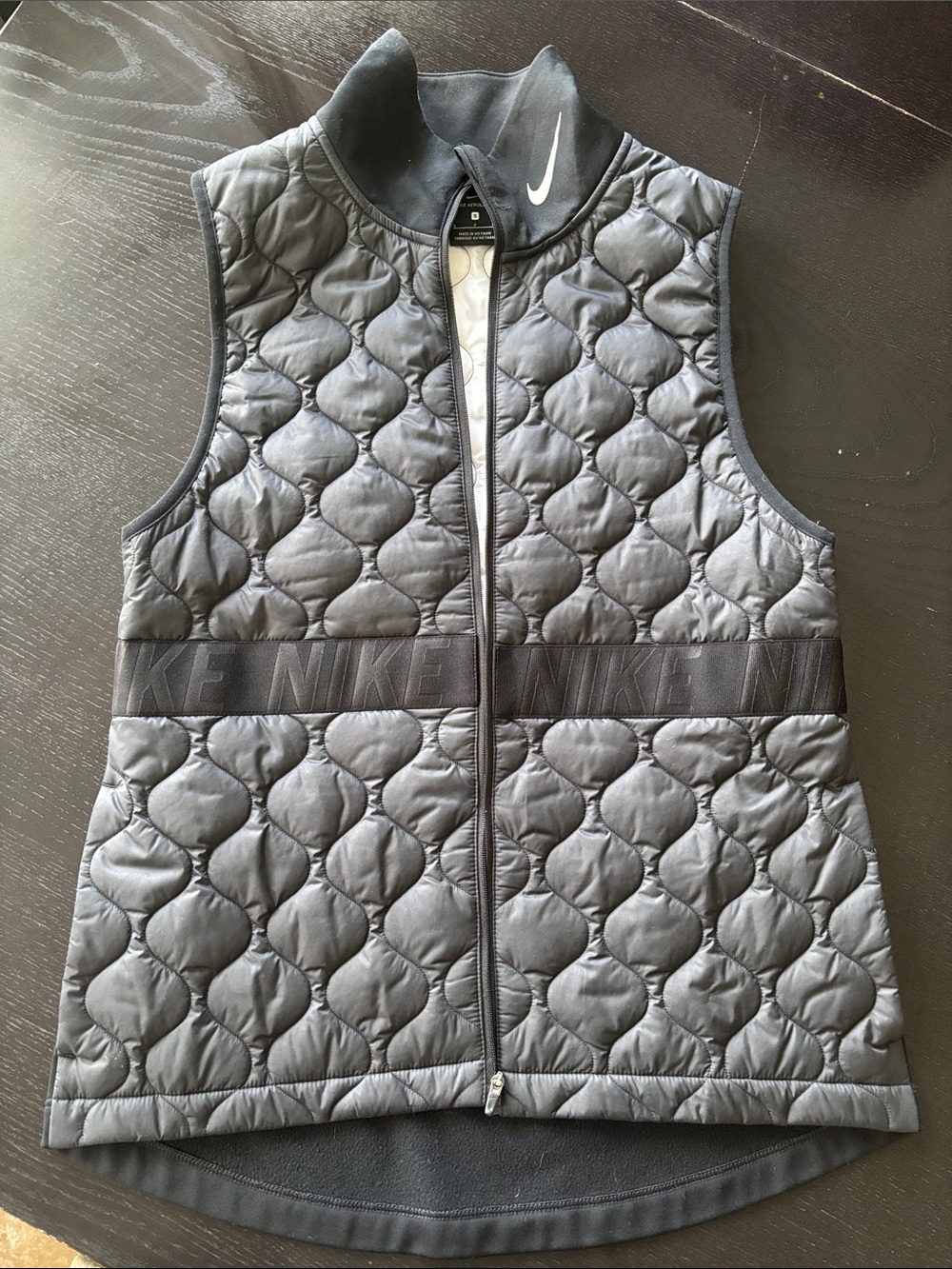 Nike Aerolayer Women's Quilted Sleeveless Puffer Vest — Black